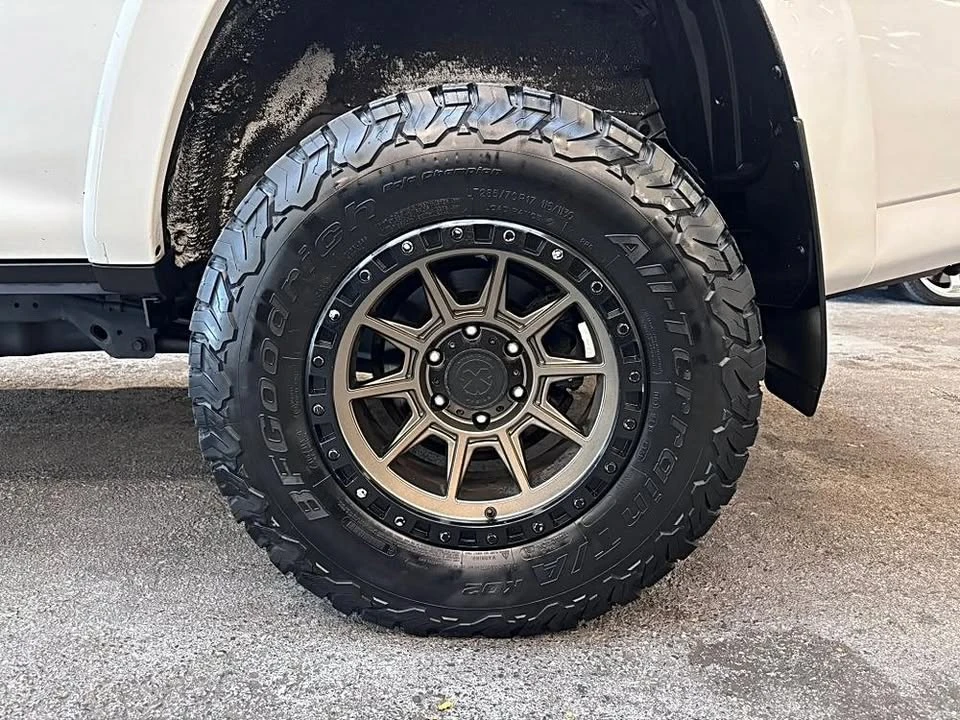2016 Toyota 4Runner 5th Gen - Image 7 of 20