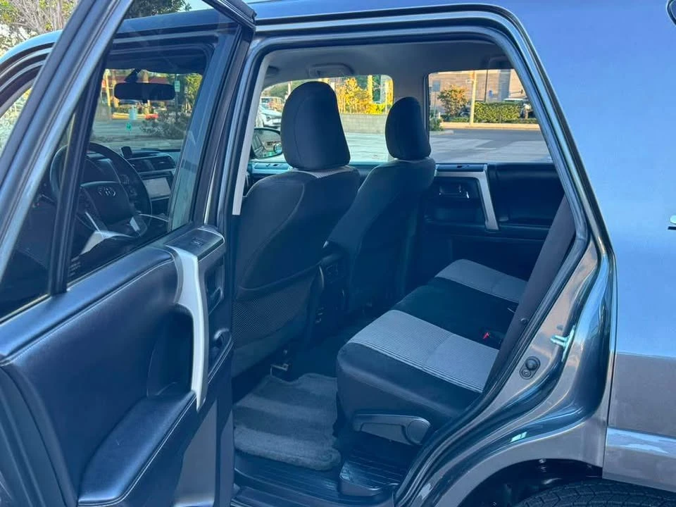 2016 Toyota 4Runner 5th Gen - Image 8 of 20