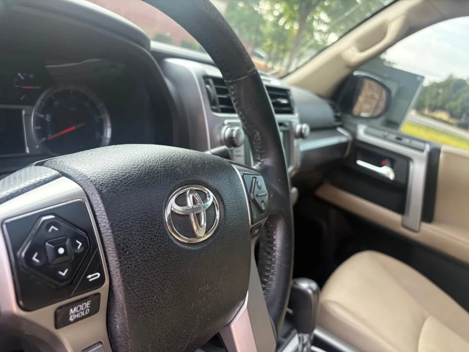 2016 Toyota 4Runner 5th Gen - Image 16 of 18