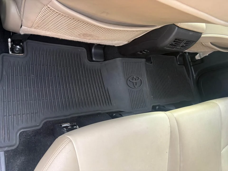 2016 Toyota 4Runner 5th Gen - Image 17 of 18