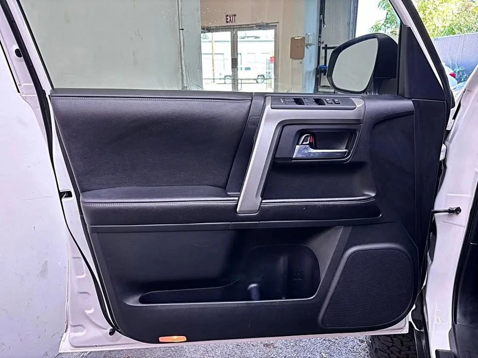 2016 Toyota 4Runner 5th Gen - Image 19 of 20