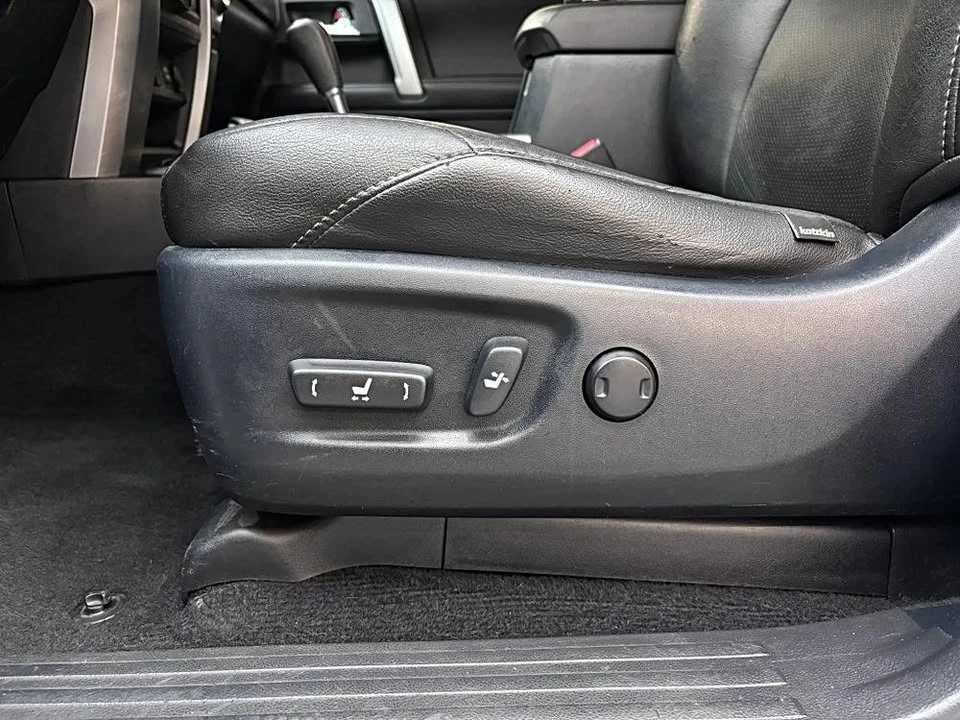 2016 Toyota 4Runner 5th Gen - Image 10 of 20