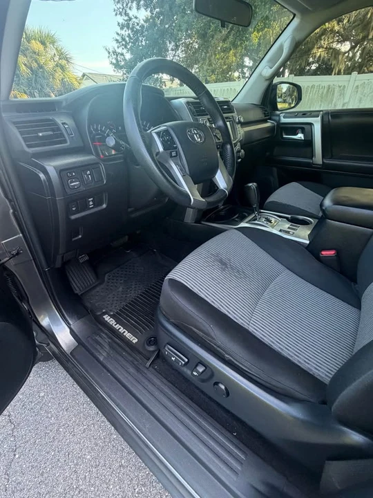 2016 Toyota 4Runner 5th Gen - Image 8 of 10