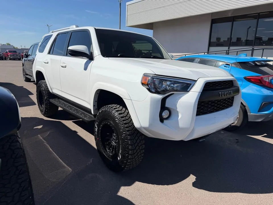 2016 Toyota 4Runner 5th Gen - Image 2 of 9