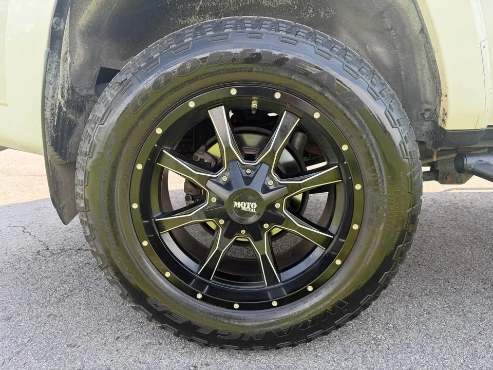 2016 Toyota 4Runner 5th Gen - Image 5 of 17