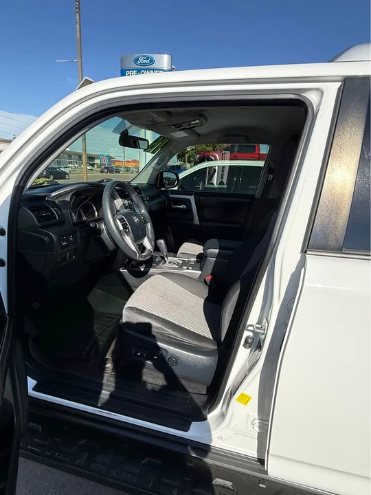 2016 Toyota 4Runner 5th Gen - Image 8 of 13