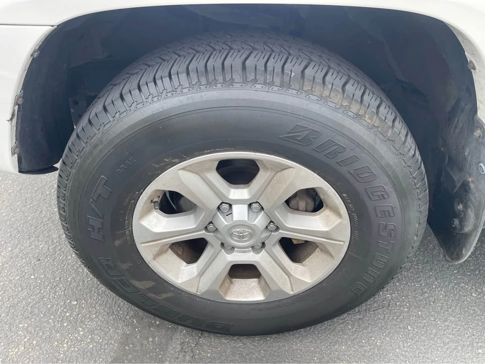 2016 Toyota 4Runner 5th Gen - Image 7 of 20