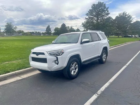 2016 Toyota 4Runner SR5 Sport Utility 4D