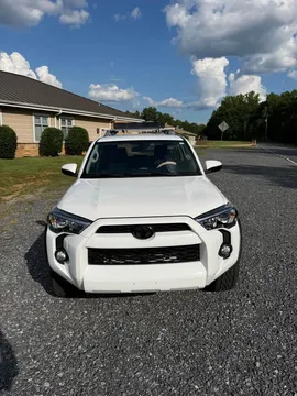 2016 Toyota 4Runner SR5 Sport Utility 4D