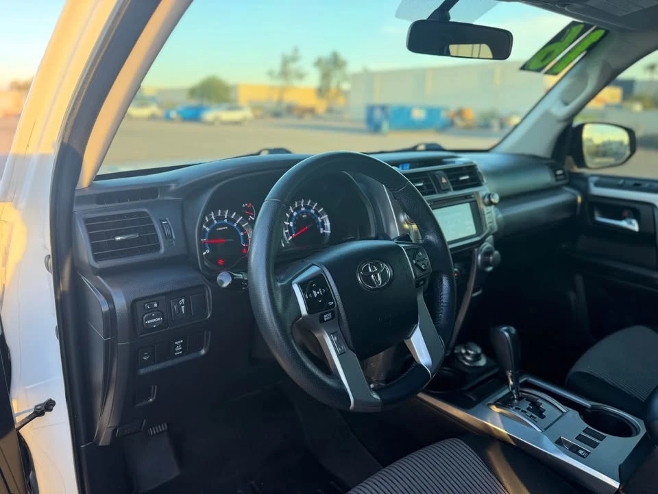 2016 Toyota 4Runner 5th Gen - Image 9 of 13