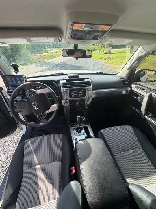 2016 Toyota 4Runner 5th Gen - Image 7 of 18
