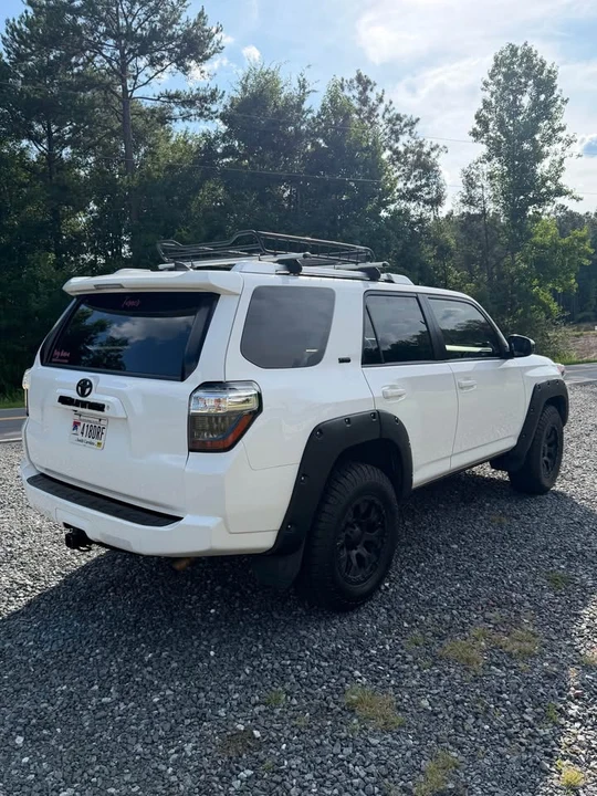 2016 Toyota 4Runner 5th Gen - Image 5 of 18