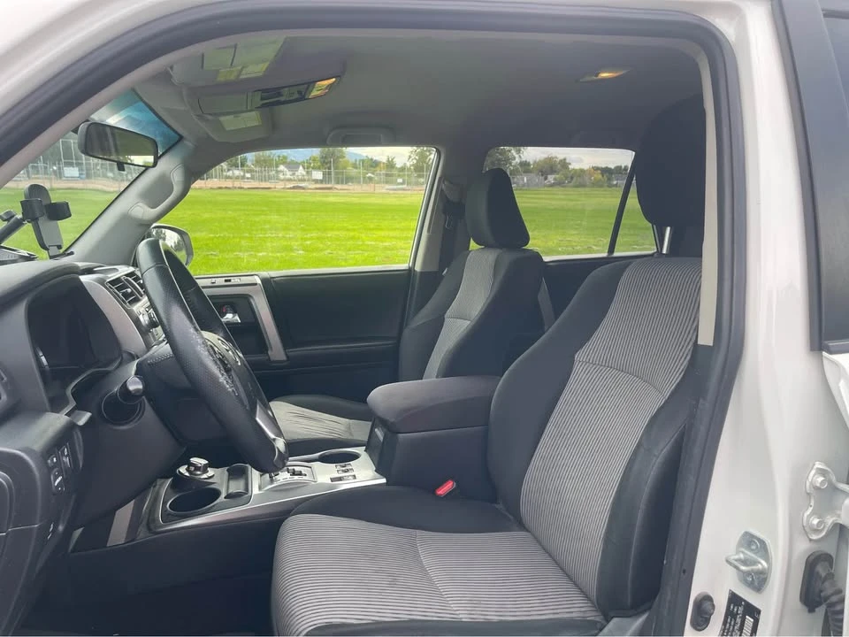 2016 Toyota 4Runner 5th Gen - Image 10 of 20