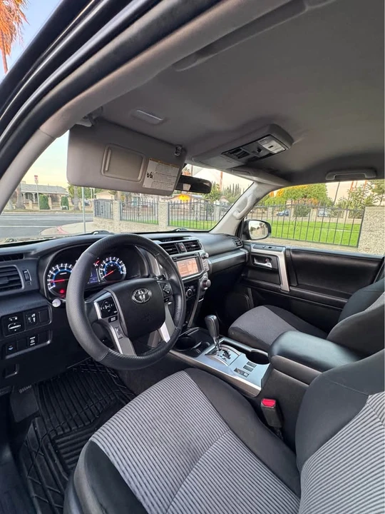 2016 Toyota 4Runner 5th Gen - Image 9 of 14