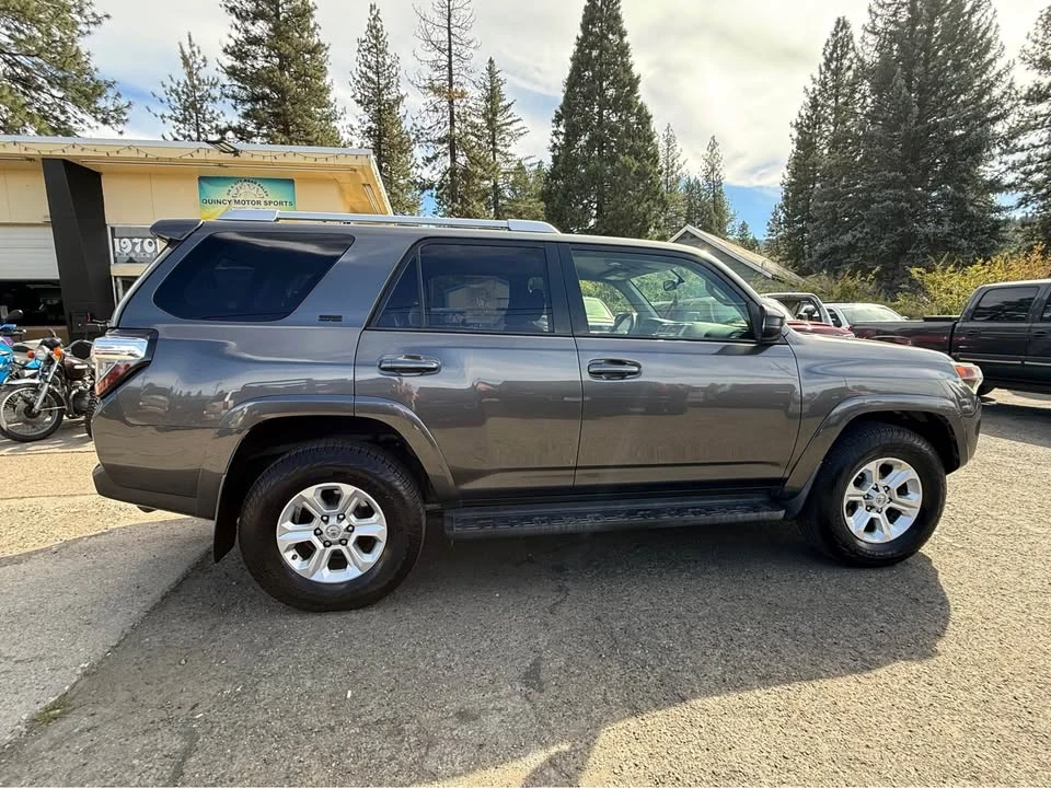 2016 Toyota 4Runner 5th Gen - Image 11 of 14
