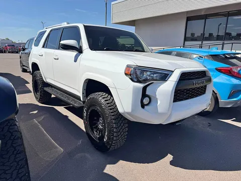 2016 Toyota 4Runner SR5 Sport Utility 4D