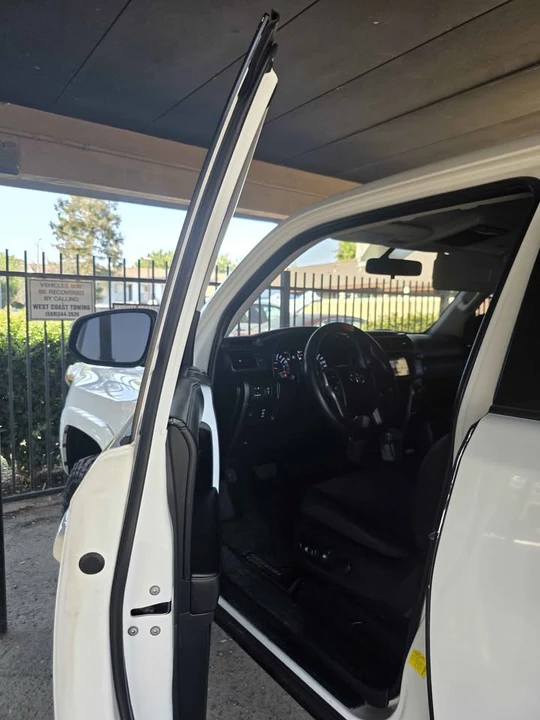 2016 Toyota 4Runner 5th Gen - Image 2 of 12