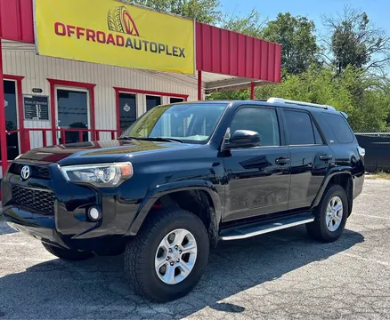 2016 Toyota 4Runner SR5 Sport Utility 4D