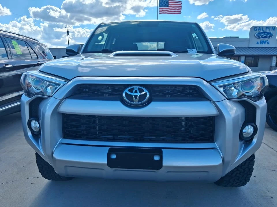 2016 Toyota 4Runner 5th Gen - Image 3 of 10