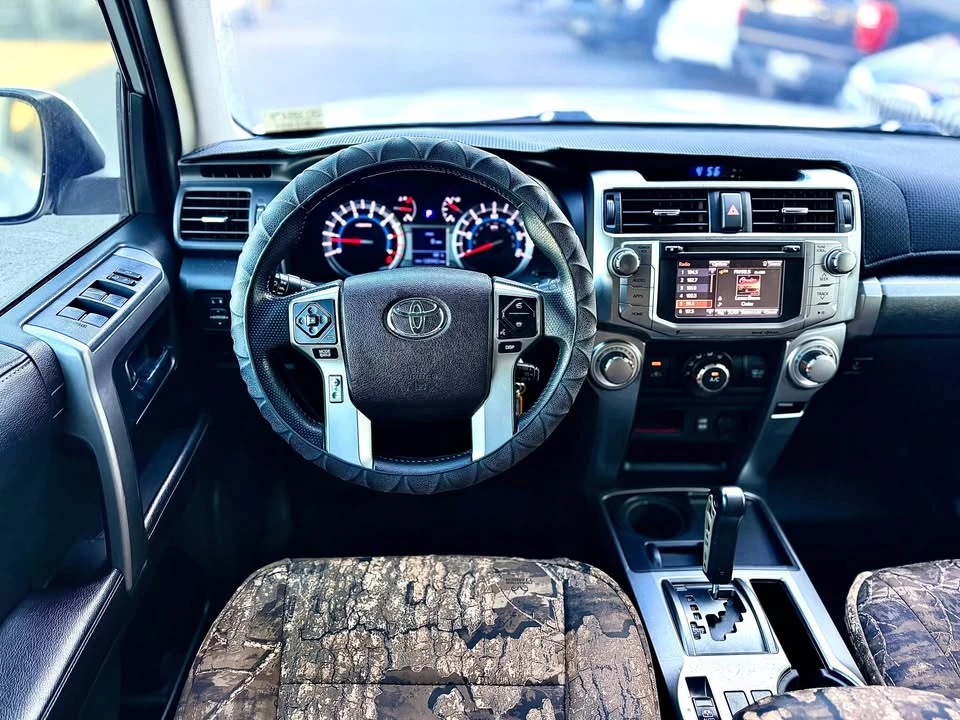 2016 Toyota 4Runner 5th Gen - Image 6 of 10