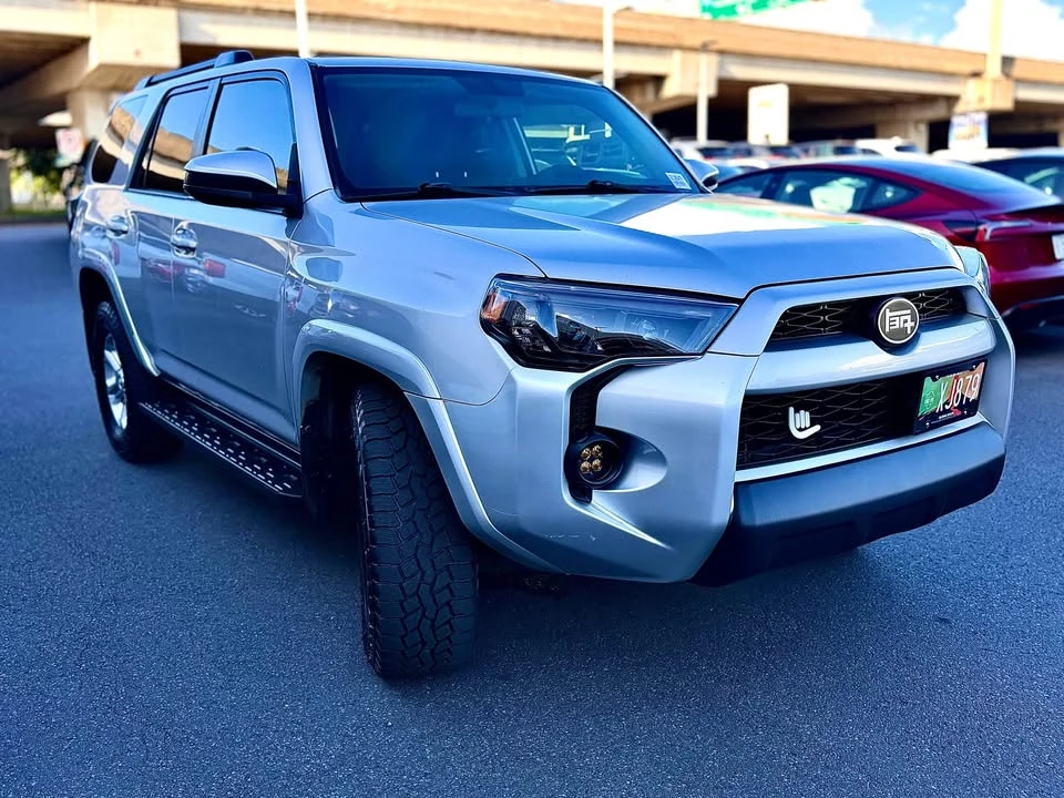2016 Toyota 4Runner 5th Gen - Image 4 of 10
