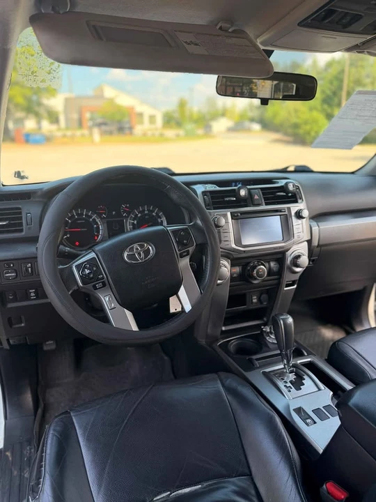 2016 Toyota 4Runner 5th Gen - Image 12 of 19