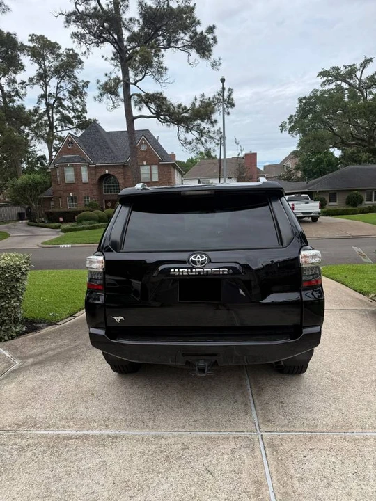 2016 Toyota 4Runner 5th Gen - Image 3 of 11