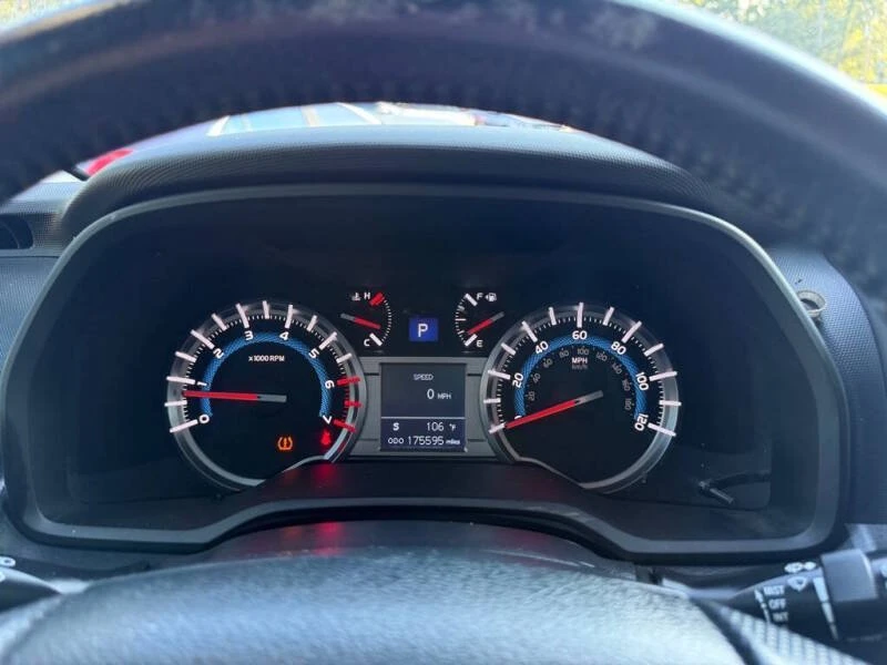 2016 Toyota 4Runner 5th Gen - Image 10 of 17