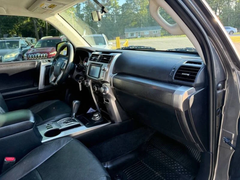 2016 Toyota 4Runner 5th Gen - Image 16 of 17