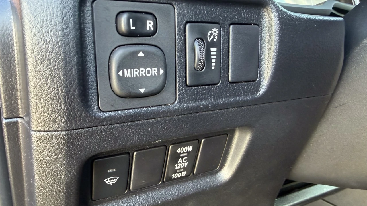 2016 Toyota 4Runner 5th Gen - Image 12 of 21