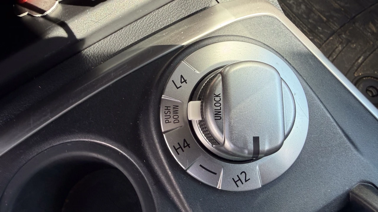 2016 Toyota 4Runner 5th Gen - Image 16 of 21