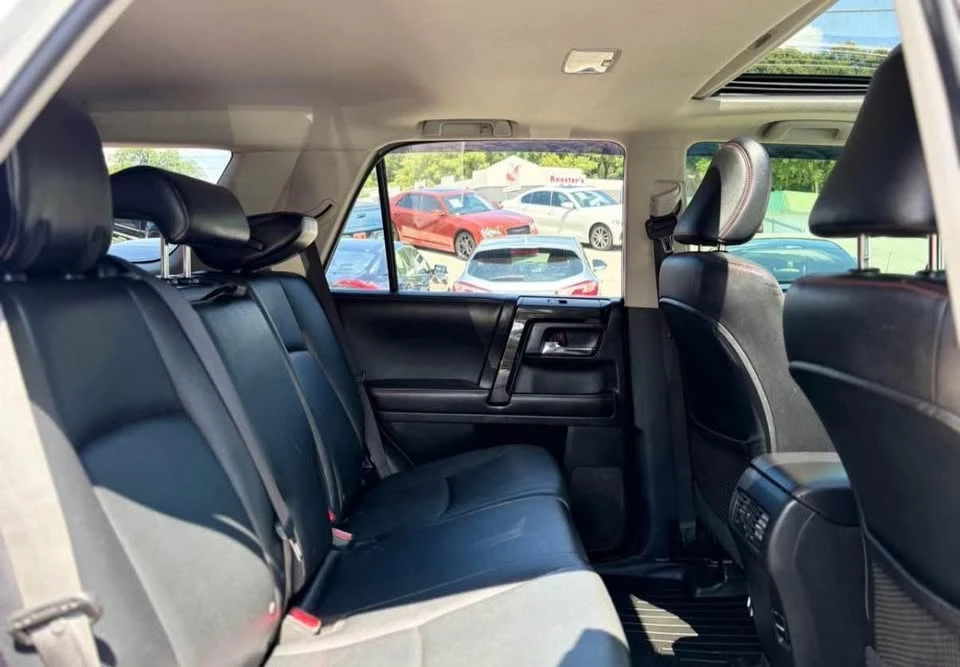 2016 Toyota 4Runner 5th Gen - Image 5 of 9