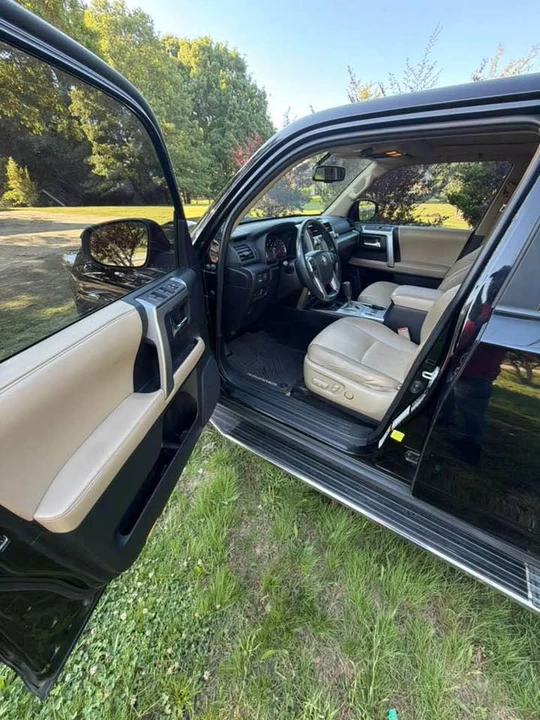 2016 Toyota 4Runner 5th Gen - Image 9 of 10