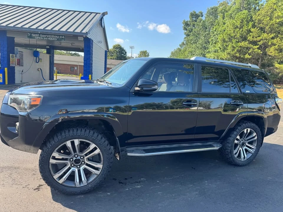 2016 Toyota 4Runner 5th Gen - Image 6 of 10