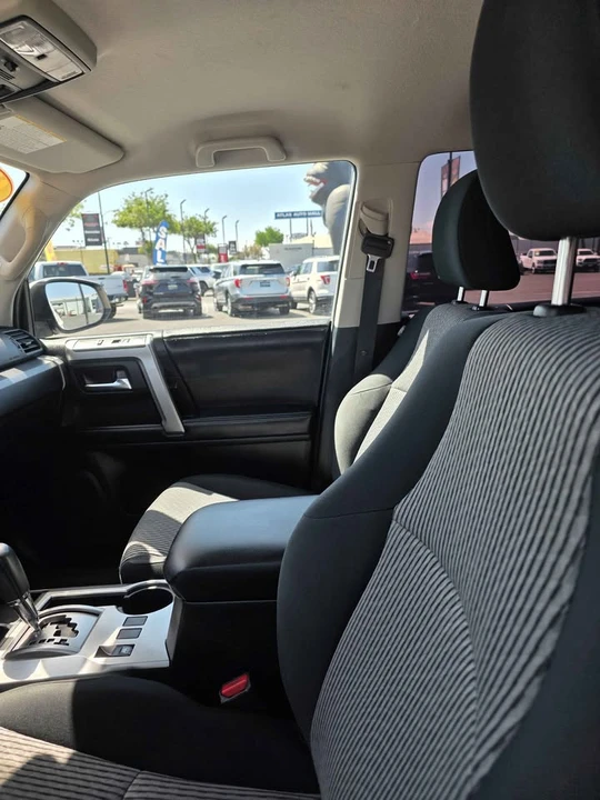 2016 Toyota 4Runner 5th Gen - Image 5 of 11