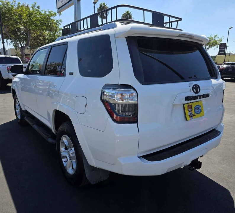 2016 Toyota 4Runner 5th Gen - Image 9 of 11