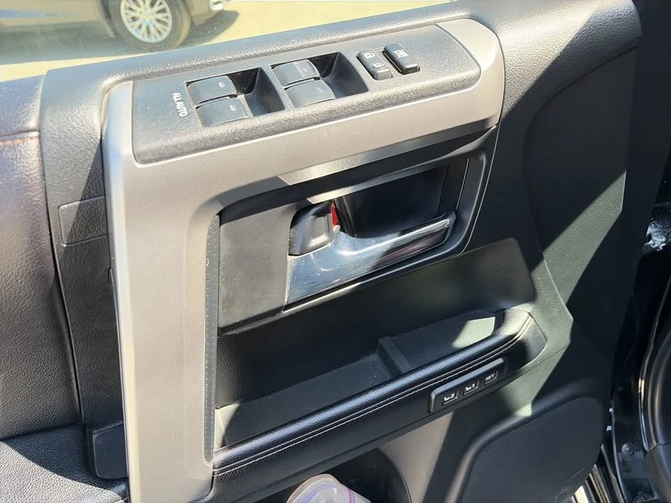 2016 Toyota 4Runner 5th Gen - Image 10 of 18