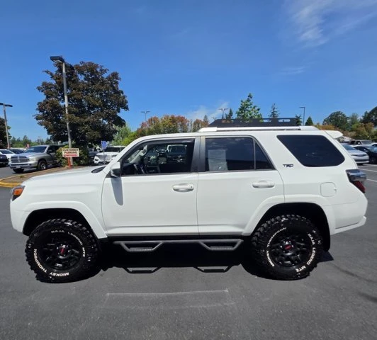 2016 Toyota 4Runner 5th Gen - Image 2 of 15