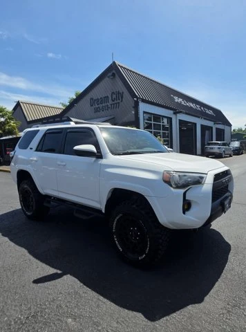 2016 Toyota 4Runner 5th Gen - Image 3 of 15