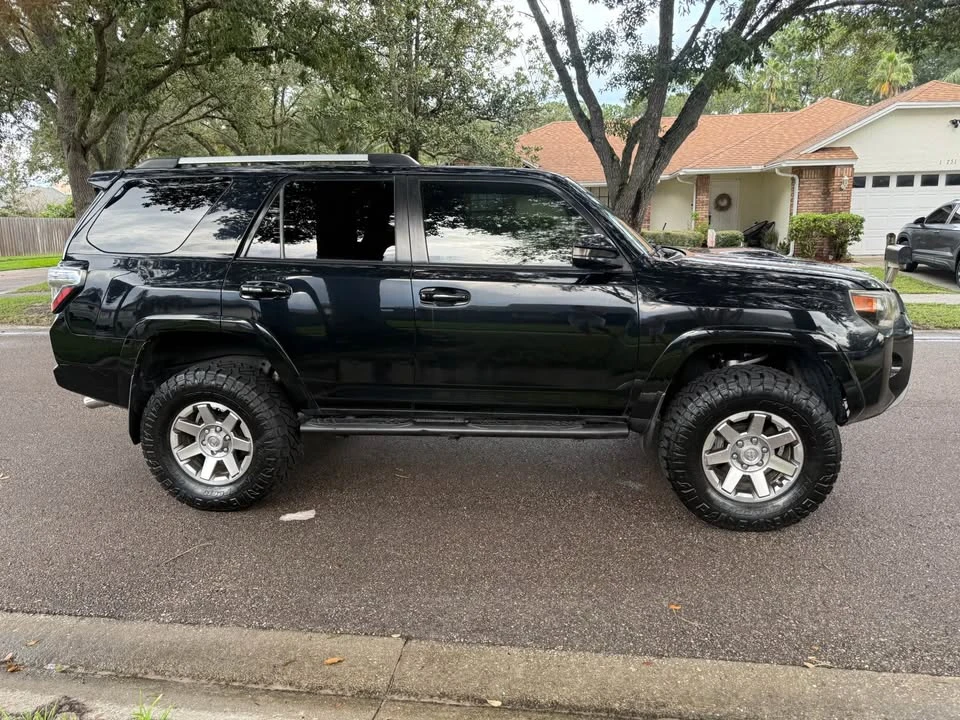 2016 Toyota 4Runner 5th Gen - Image 14 of 20