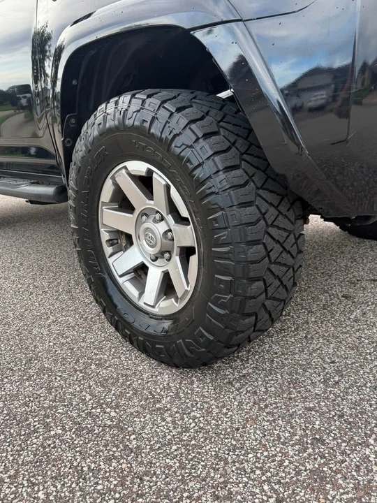 2016 Toyota 4Runner 5th Gen - Image 17 of 20