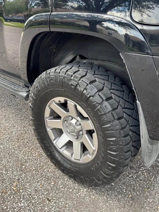 2016 Toyota 4Runner 5th Gen - Image 9 of 18