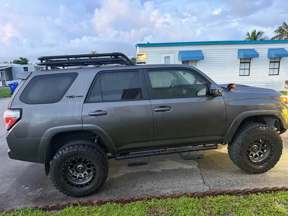 2016 Toyota 4Runner 5th Gen - Image 9 of 18