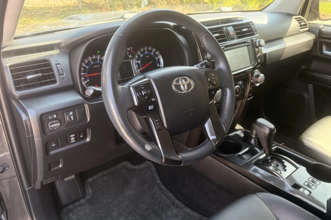 2016 Toyota 4Runner 5th Gen - Image 5 of 7