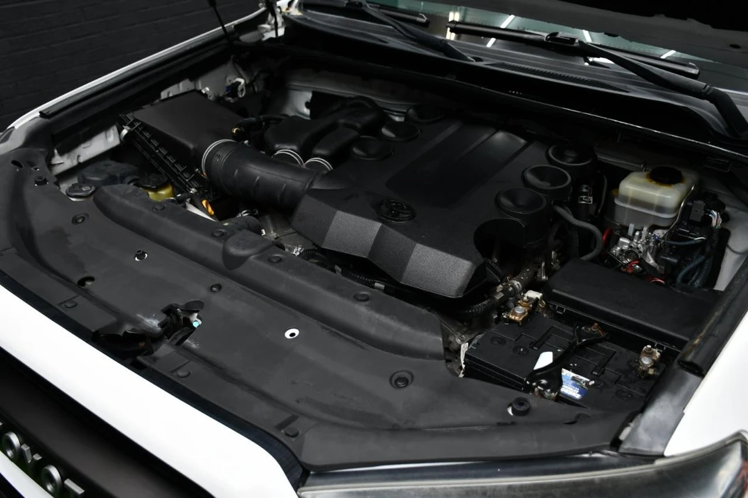 2016 Toyota 4Runner 5th Gen - Image 13 of 21