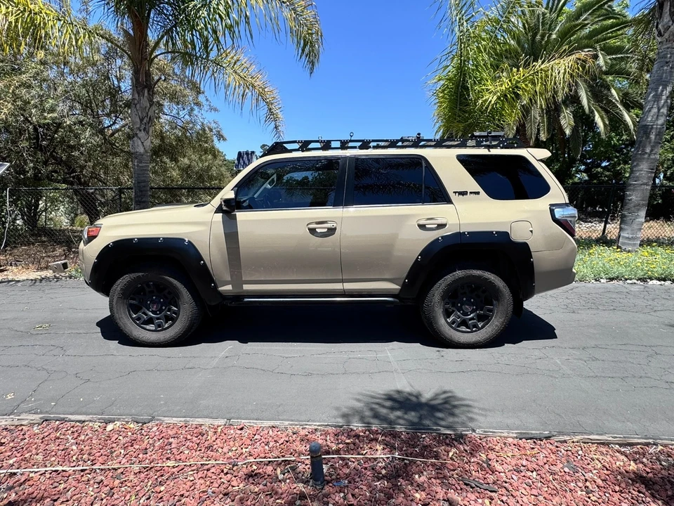 2016 Toyota 4Runner 5th Gen - Image 3 of 21