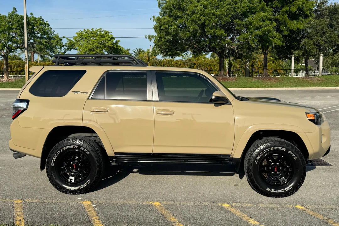 2016 Toyota 4Runner 5th Gen - Image 3 of 31