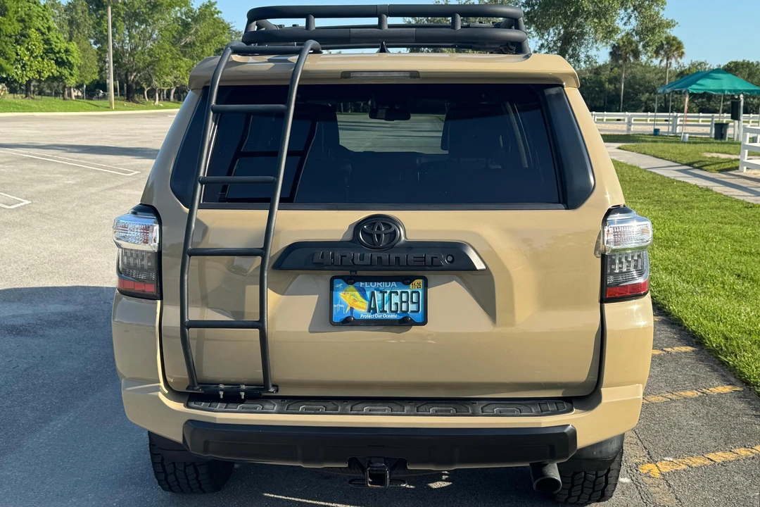 2016 Toyota 4Runner 5th Gen - Image 5 of 31