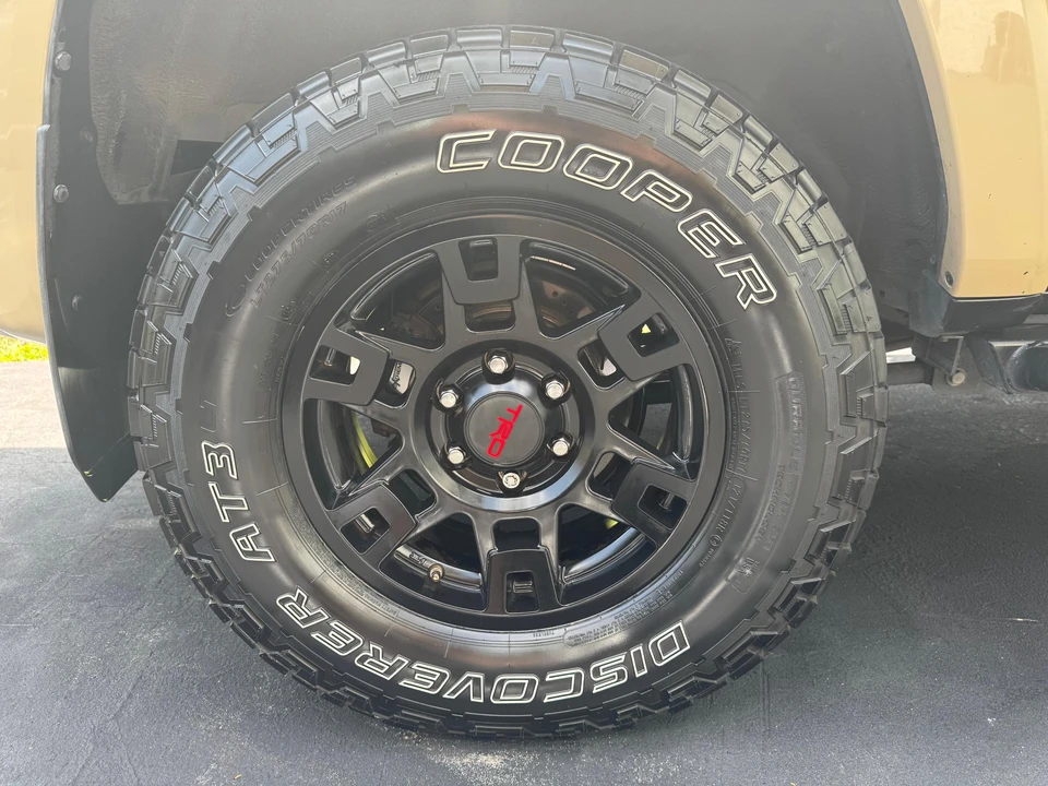 2016 Toyota 4Runner 5th Gen - Image 16 of 31