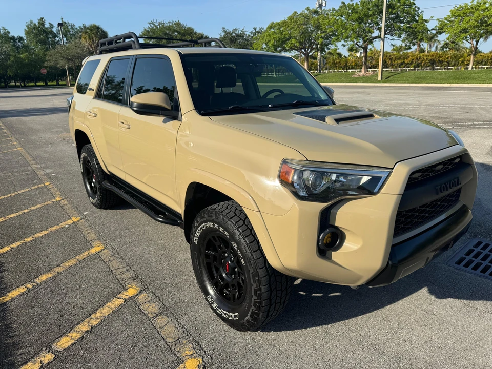 2016 Toyota 4Runner 5th Gen - Image 11 of 31